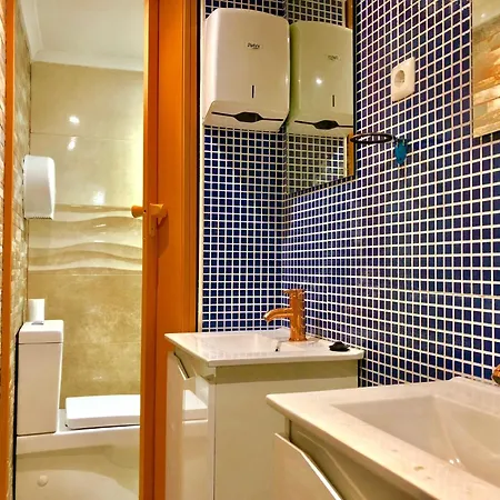 Charming To Rent With Shared Facilities