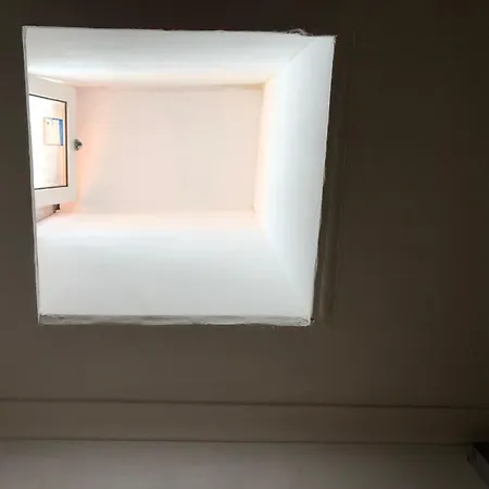 公寓 Charming To Rent With Shared Facilities