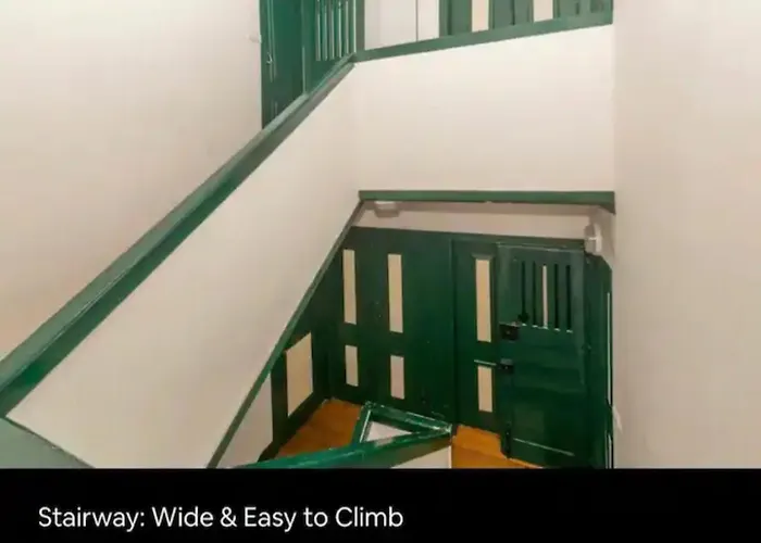 Charming To Rent With Shared Facilities *